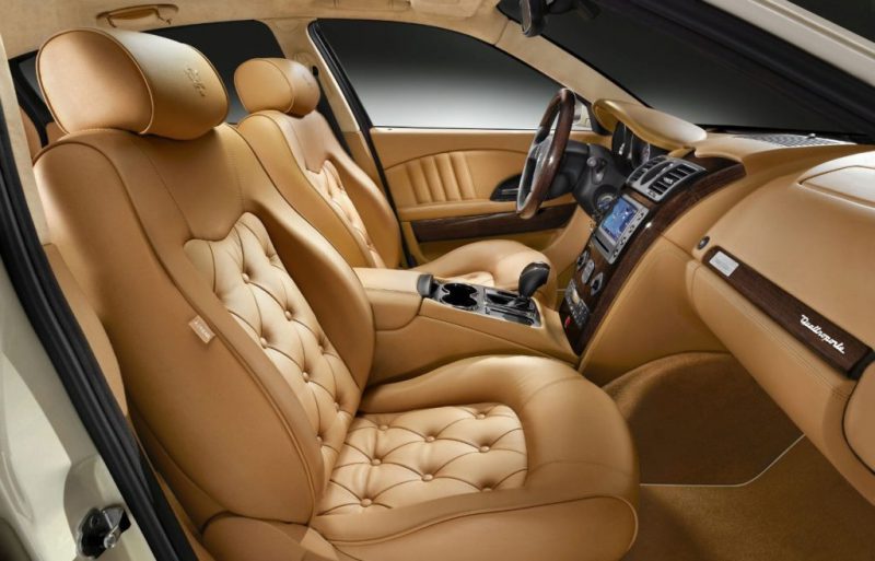 Bahan kulit premium untuk interior mobil mewah
